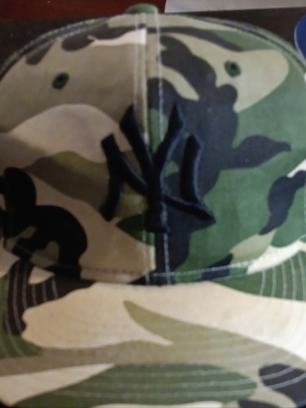 NY Yankees Camouflage MLB Fitted Baseball Hat Size L 7 1/2 - Picture 2 of 4